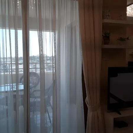 شقة Rezial لارنكا